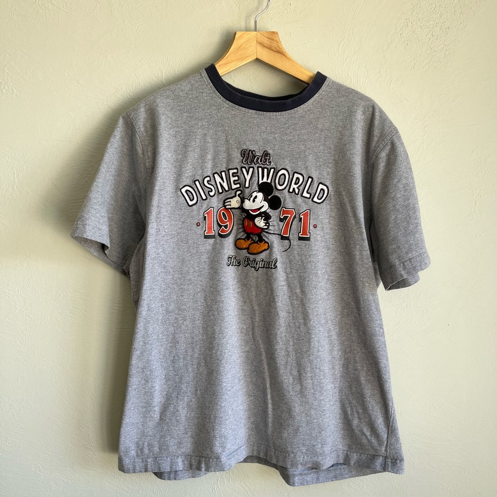 Disney World Embroidered Tee - Size XL
